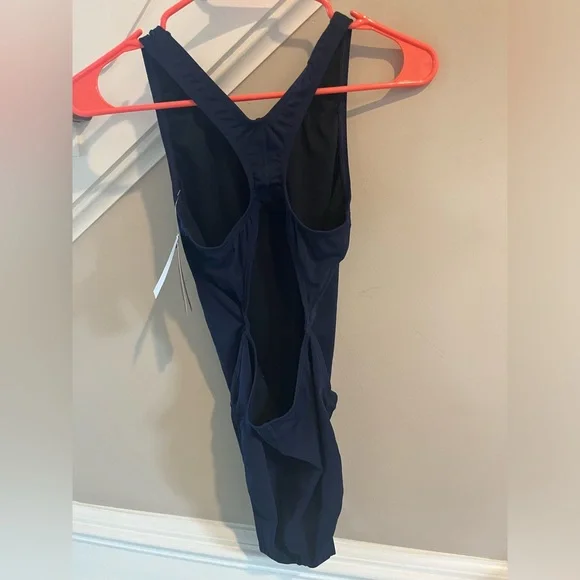 TYR Bathing Suit - Picture 5 of 8